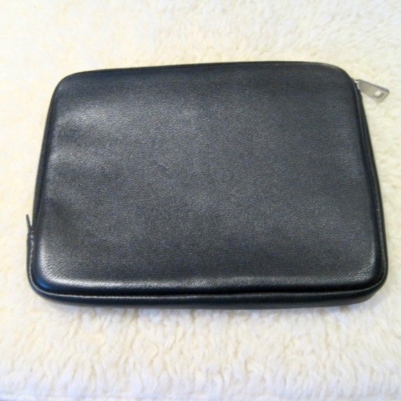 Hugo Boss Bleeker Leather iPad mini Case - Picture 3 of 7